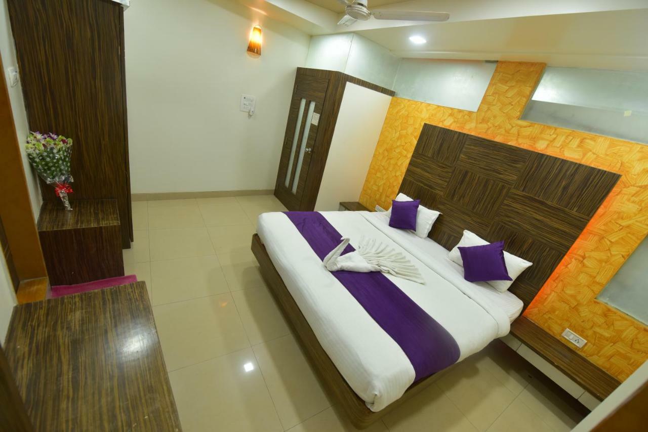 Palette - Spring Hills Resort Pirangut Exterior photo