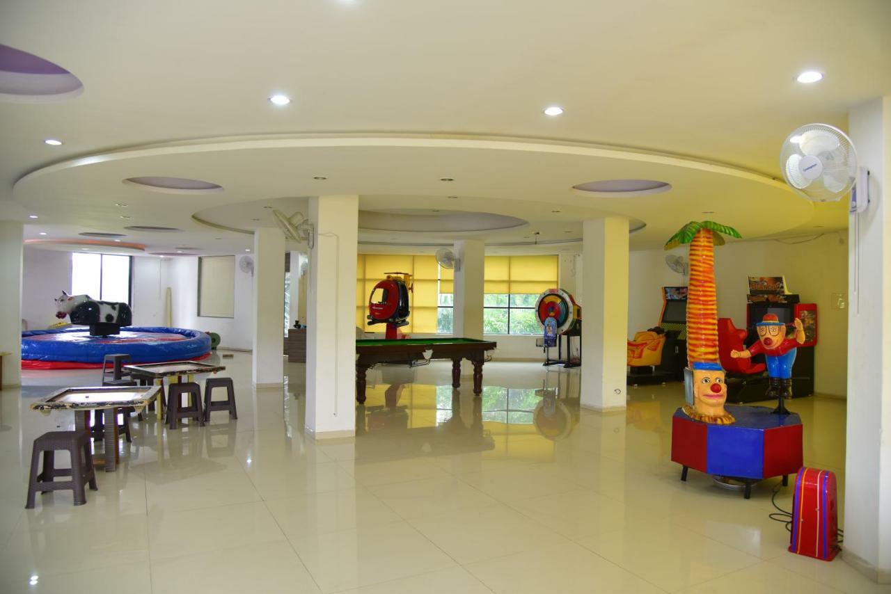 Palette - Spring Hills Resort Pirangut Exterior photo